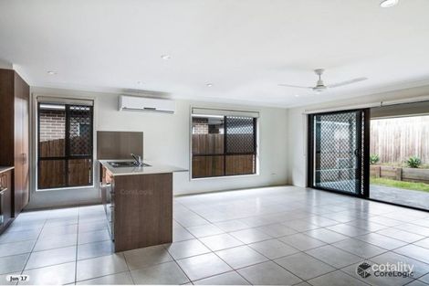 Property photo of 16 Murcott Terrace Caddens NSW 2747