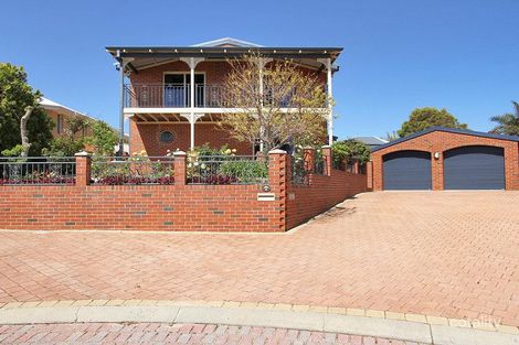 14 Majestic Pl, Connolly, WA 6027