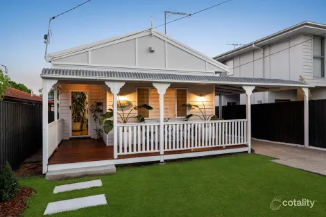 22 Madgwick St, Wynnum, QLD 4178