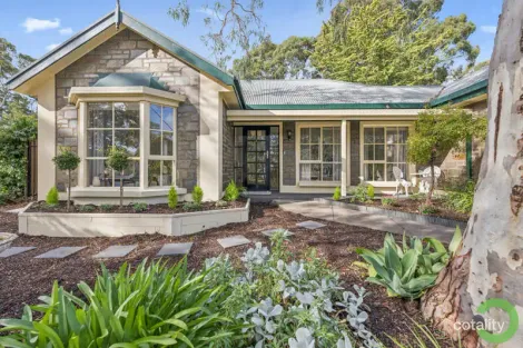 8 Mount Malvern Rd, Chandlers Hill, SA 5159
