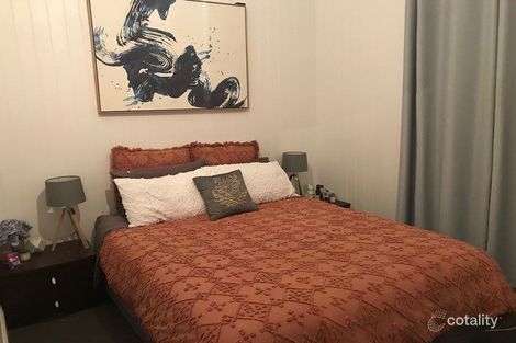 Property photo of 60 Pearson Street Kangaroo Point QLD 4169