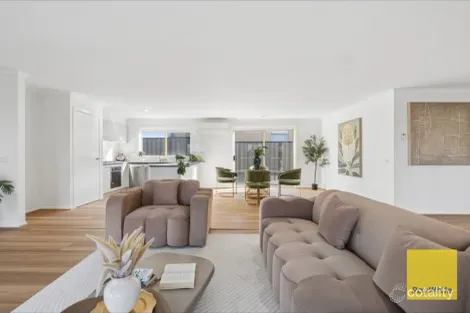 Property photo of 16 Loretta Boulevard Tarneit VIC 3029