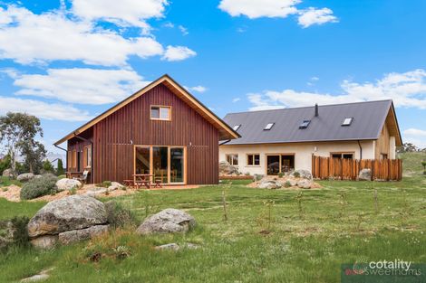 17 Geehi Cct, Moonbah, NSW 2627