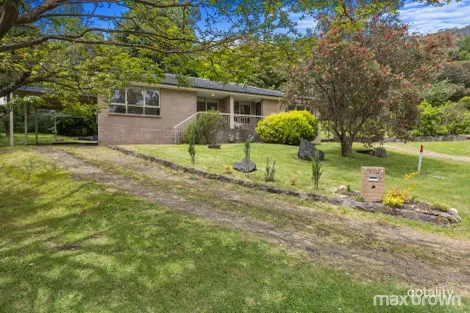 34 Browns Rd, Montrose, VIC 3765