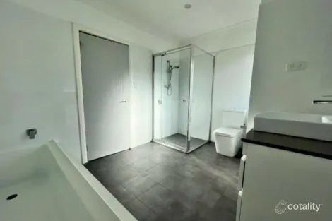 Property photo of 22 Glenbrook Street Jamisontown NSW 2750