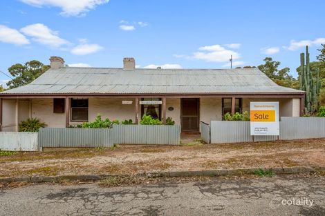 9 George St, Burra, SA 5417