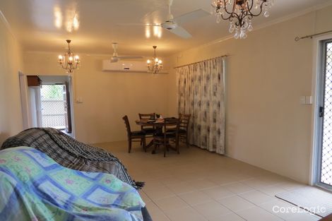 Property photo of 77 Whyte Avenue Bowen QLD 4805