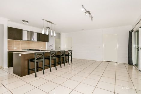 Property photo of 16 Ridgevale Boulevard Holmview QLD 4207
