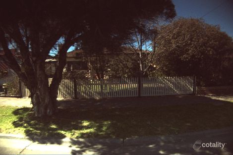 6 Seaforth St, North Shore, VIC 3214