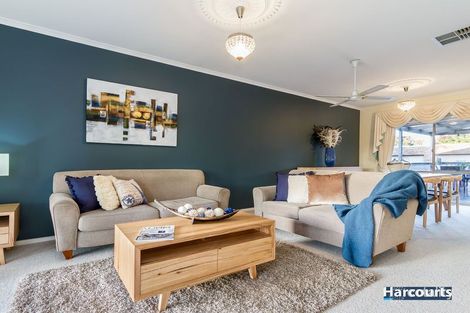 Property photo of 34 Dandelion Drive Rowville VIC 3178