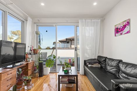 1/22 Irvine Cres, Brunswick West, VIC 3055