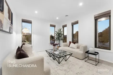 Property photo of 9 Elodea Way Cranbourne North VIC 3977