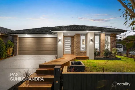 Property photo of 9 Elodea Way Cranbourne North VIC 3977
