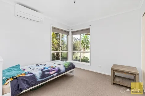 Property photo of 3 Louisa Court Emerald QLD 4720