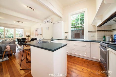 Property photo of 18 James Street Glen Huntly VIC 3163