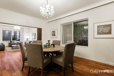Property photo of 30 Oak Grove Ripponlea VIC 3185