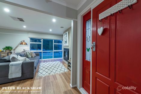 Property photo of 2 Gillman Place Karabar NSW 2620