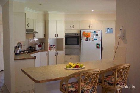 Property photo of 21 Freesia Crescent Bomaderry NSW 2541