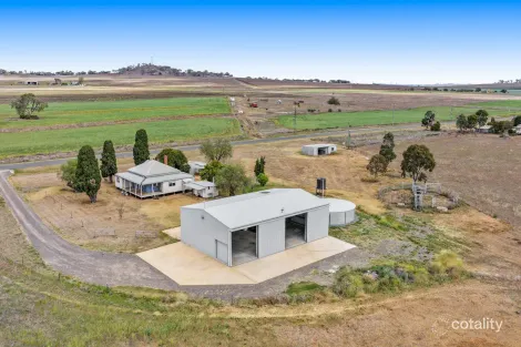 205 Goomburra Rd, Berat, QLD 4362