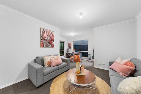 Property photo of 7 Banksia Grove Pakenham VIC 3810