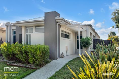 Property photo of 15 Reef Walk Point Cook VIC 3030