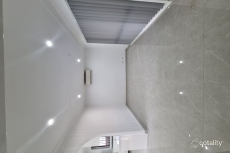 Property photo of 4 Lenton Avenue Fairfield West NSW 2165