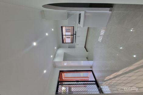 Property photo of 4 Lenton Avenue Fairfield West NSW 2165