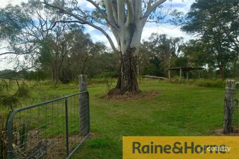 658 Beachmere Rd, Beachmere, QLD 4510