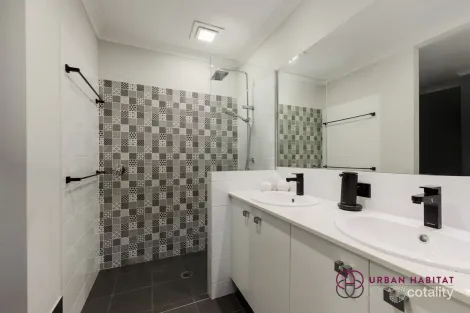 Property photo of 28 Duxbury Loop Wellard WA 6170