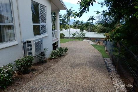 Property photo of 2 Cambanora Place Mooroobool QLD 4870