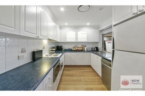Property photo of 47 Sandpiper Crescent Claremont Meadows NSW 2747
