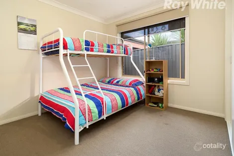 Property photo of 12 Redbox Drive Thurgoona NSW 2640