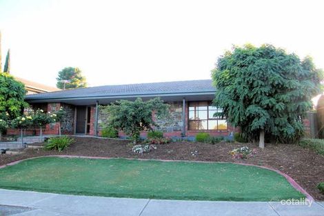 1 Tigress Dr, Hallett Cove, SA 5158