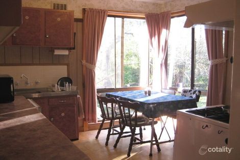 Property photo of 21 Taroona Avenue Warrandyte VIC 3113