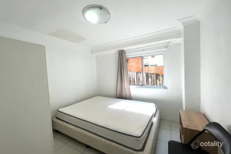 Property photo of 2/4 Moore Street Bondi NSW 2026