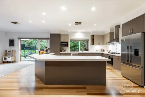 Property photo of 31 Brownlow Drive Diamond Creek VIC 3089