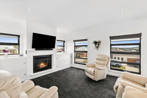 Property photo of 29 Pethajohn Parade Grovedale VIC 3216