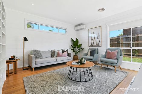 Property photo of 31 Warren Road Parkdale VIC 3195