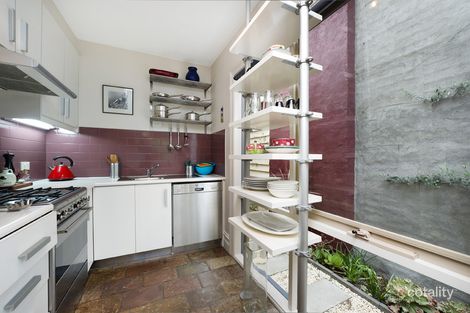 Property photo of 6 Lynott Street St Kilda VIC 3182