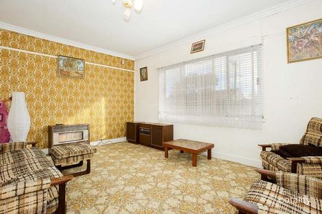 Property photo of 10 Revo Street Newport VIC 3015