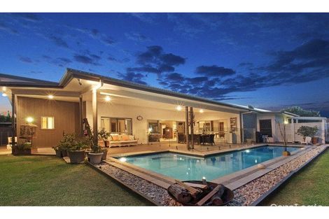 Property photo of 7 Abaco Street Parrearra QLD 4575