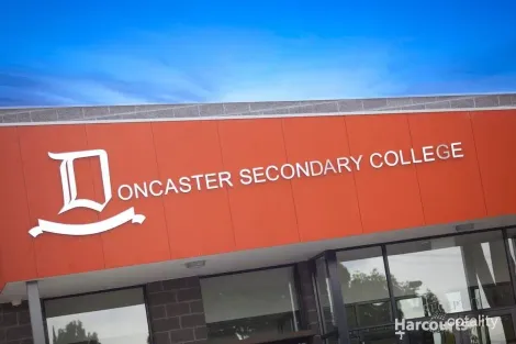 Property photo of 5/49 Queens Avenue Doncaster VIC 3108