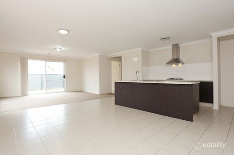 Property photo of 126 Penrose Promenade Tarneit VIC 3029