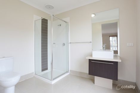 Property photo of 126 Penrose Promenade Tarneit VIC 3029