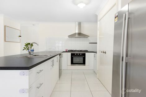 Property photo of 11 Buttermere Approach Waikiki WA 6169