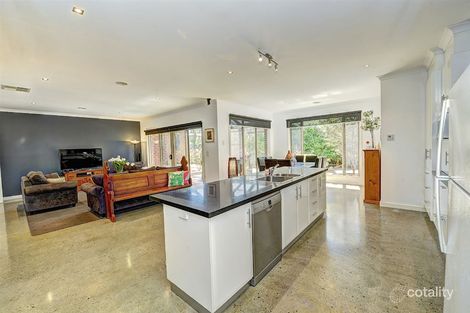 Property photo of 18 Alfredton Drive Alfredton VIC 3350