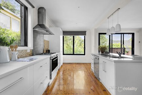 Property photo of 23 Jolie Vue Road Balwyn North VIC 3104