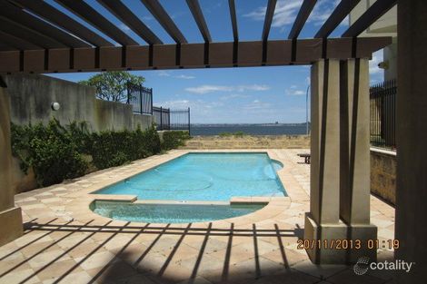 1/2 Wingfield Ave, Crawley, WA 6009