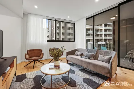Property photo of 2/5 Regent Street Petersham NSW 2049