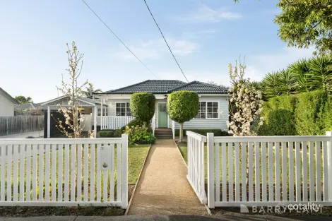 31 Urana St, Kilsyth, VIC 3137